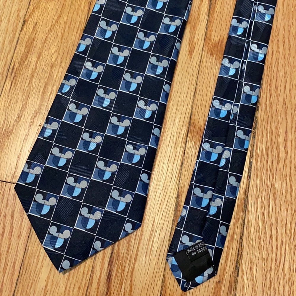 Mickey Mouse tie - Picture 2 of 4